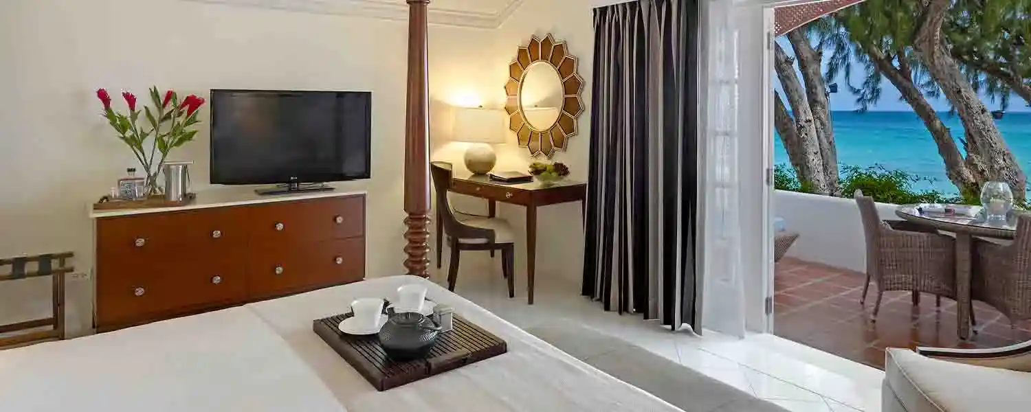 Colony Club by Elegant Hotels-1